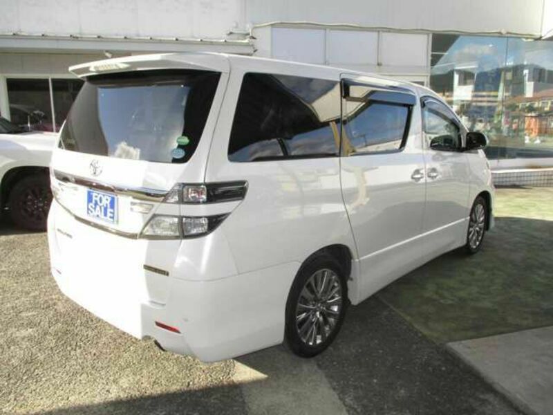 VELLFIRE