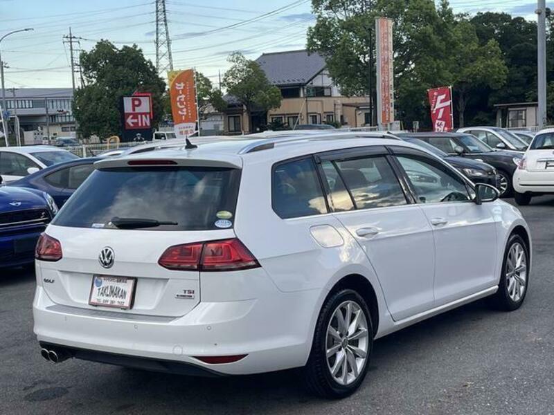 GOLF VARIANT