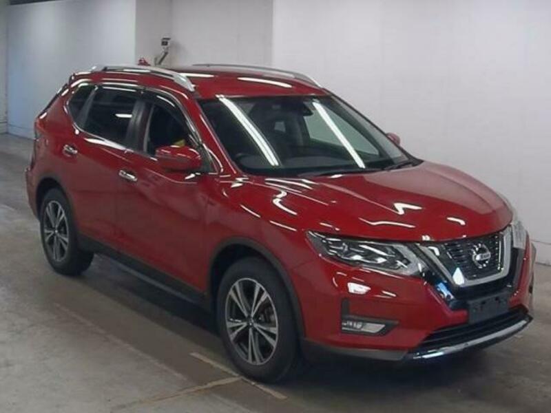 X-TRAIL
