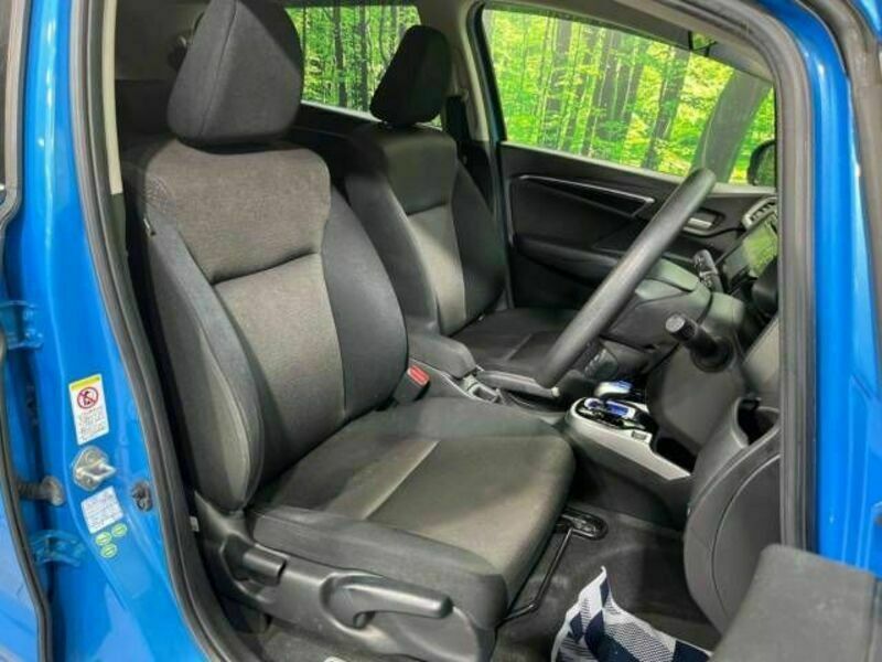FIT HYBRID