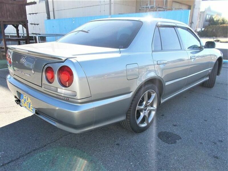 SKYLINE