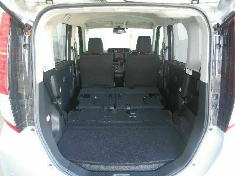 ROOMY