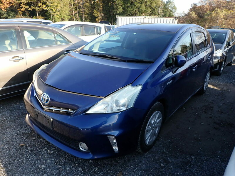 Used 2011 TOYOTA PRIUS ALPHA DAA-ZVW41W | SBI Motor Japan