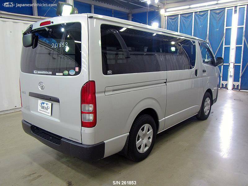 HIACE VAN