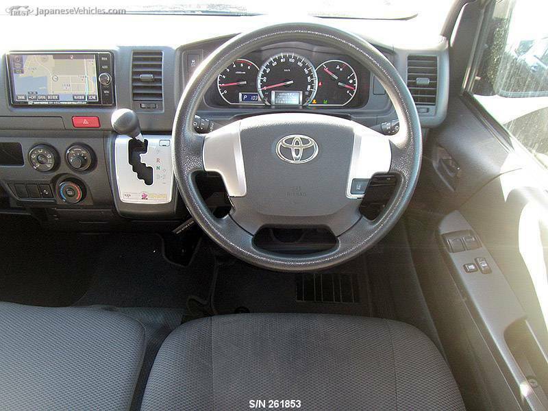 HIACE VAN