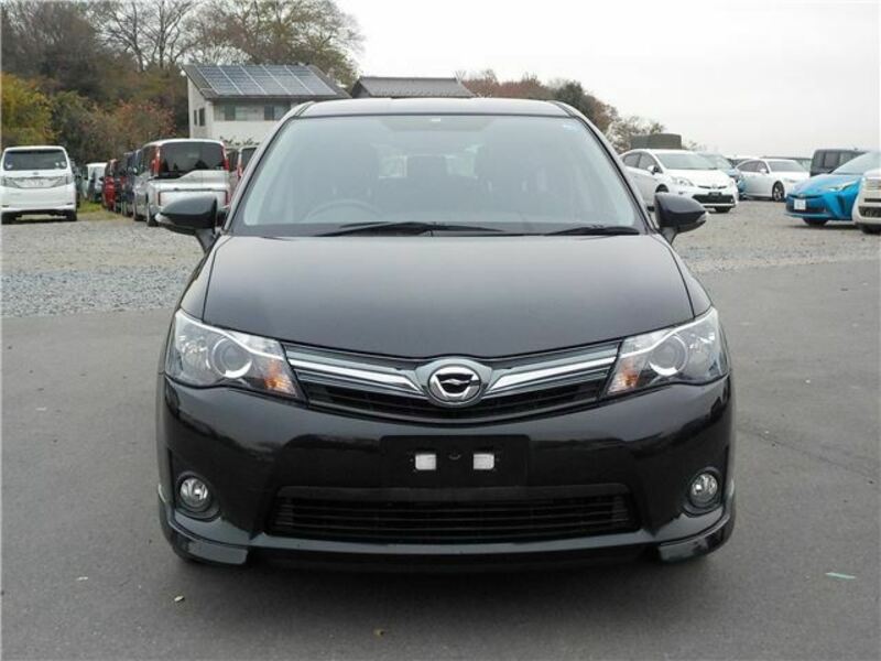 COROLLA FIELDER