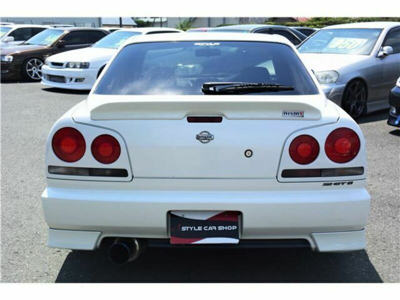 SKYLINE