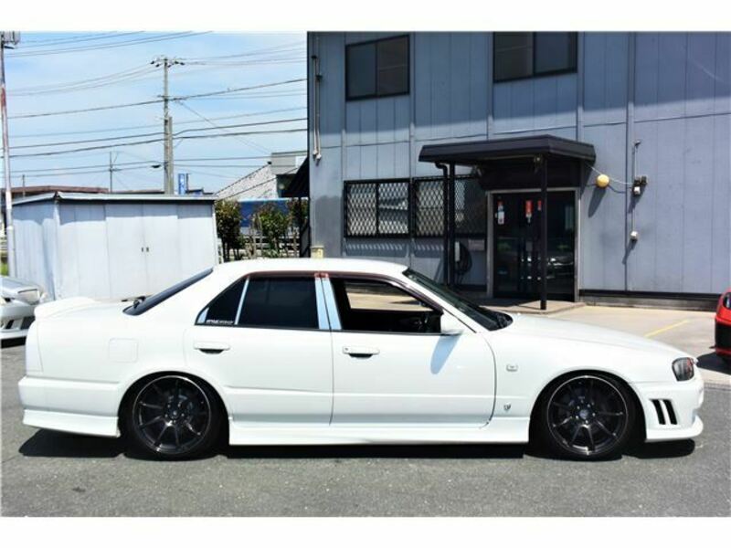SKYLINE