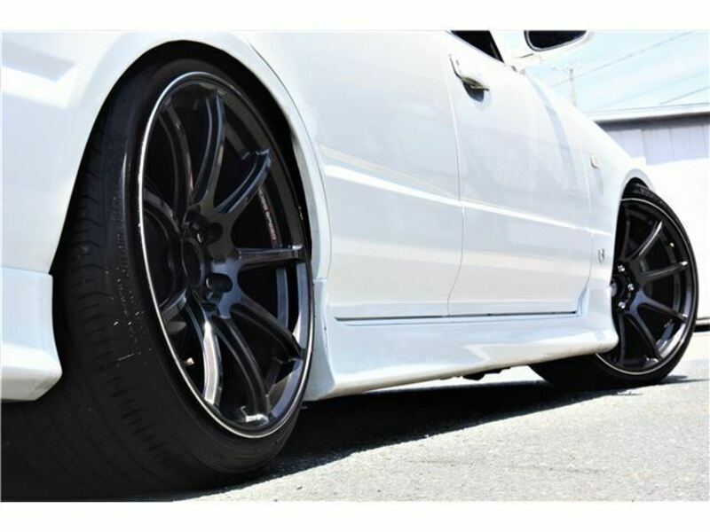 SKYLINE