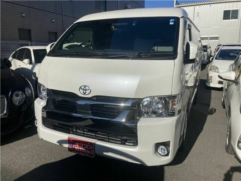HIACE VAN