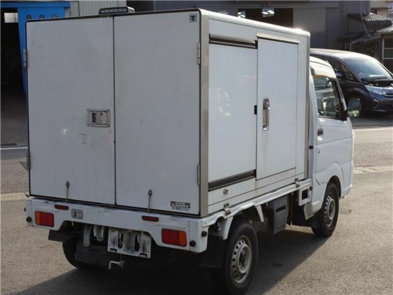 CARRY TRUCK