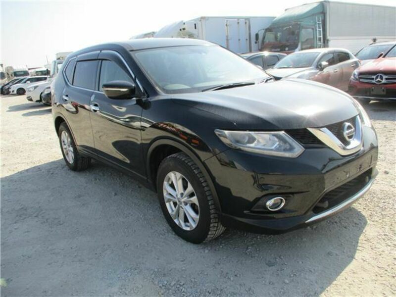X-TRAIL
