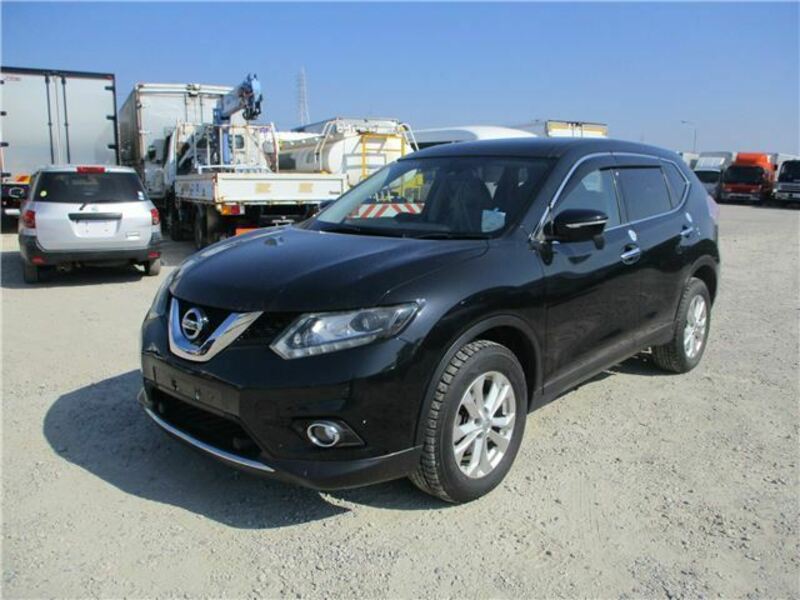 X-TRAIL