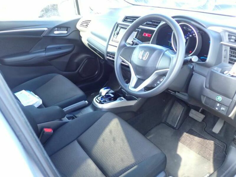 FIT HYBRID