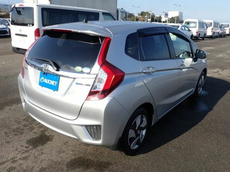 FIT HYBRID