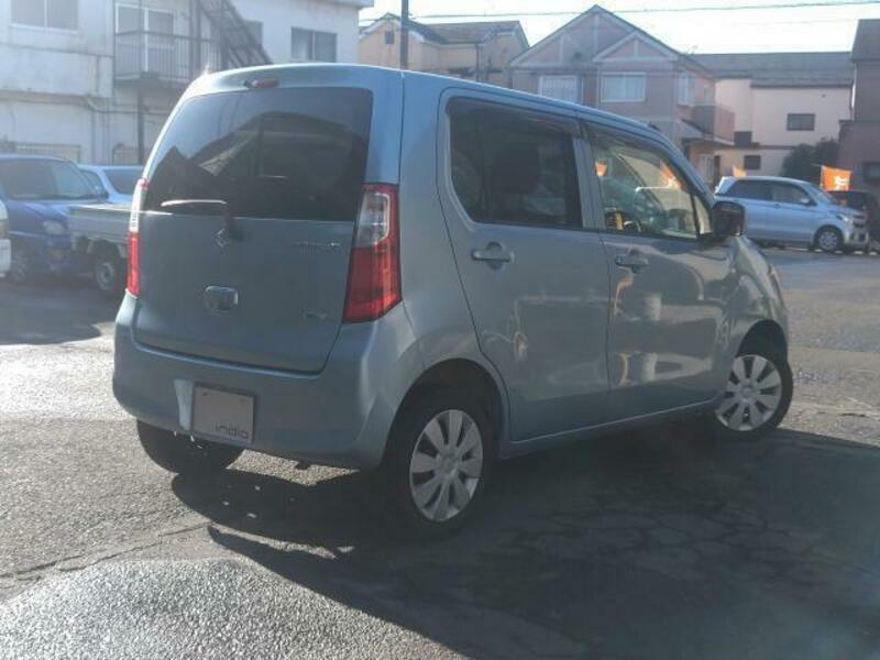 WAGON R