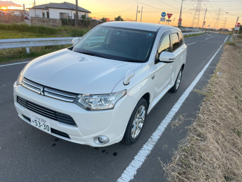 OUTLANDER PHEV