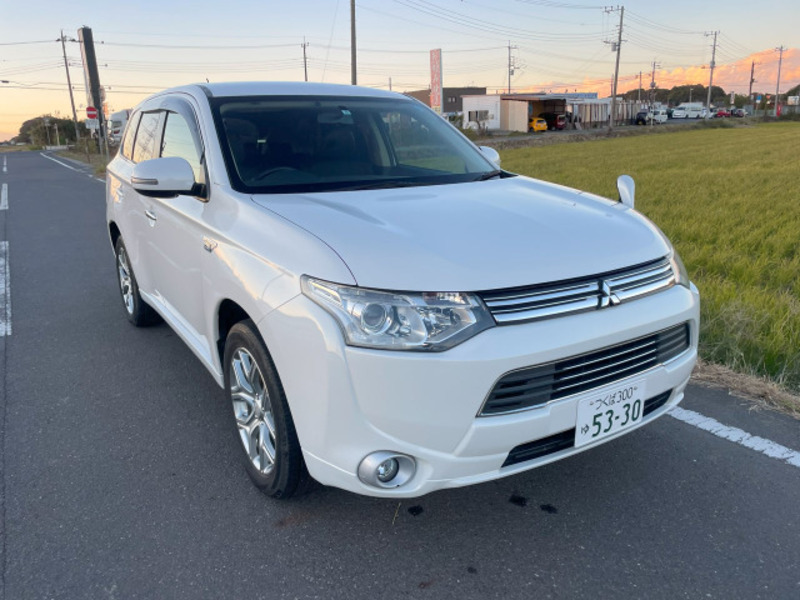 OUTLANDER PHEV