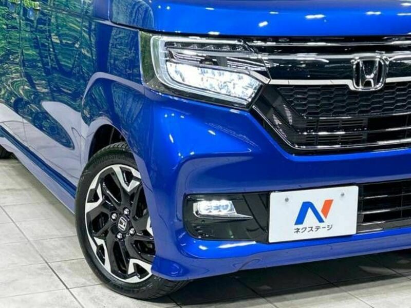 N BOX CUSTOM