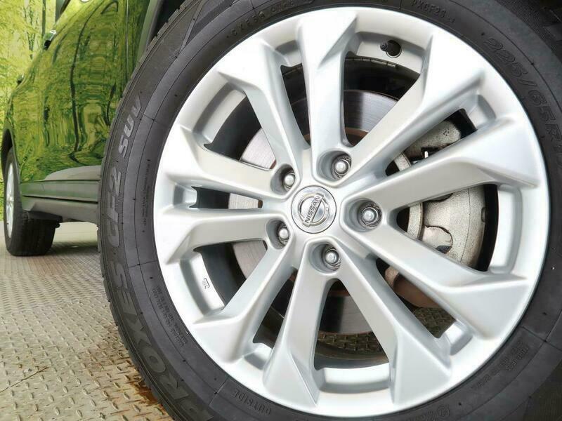 X-TRAIL