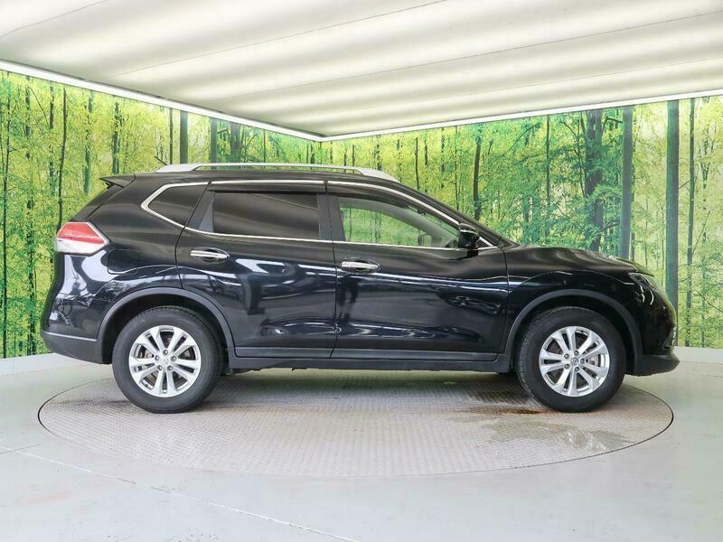 X-TRAIL