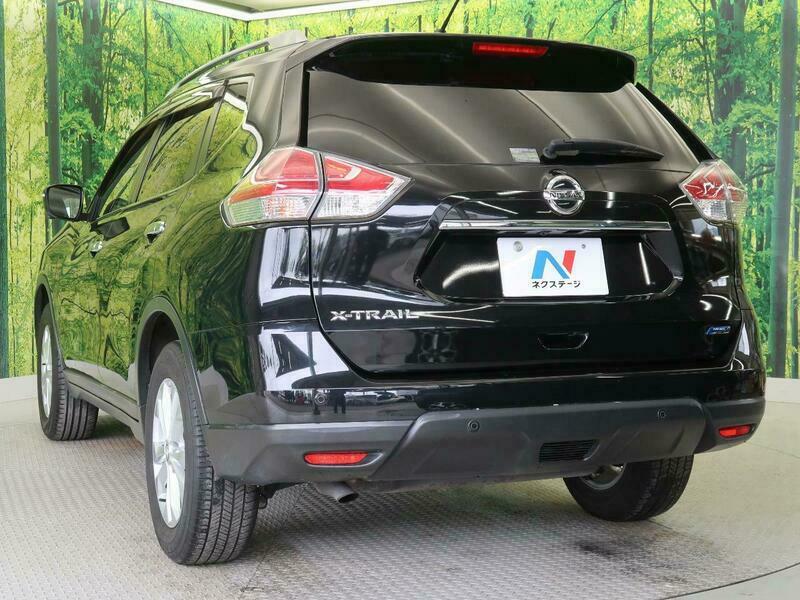 X-TRAIL