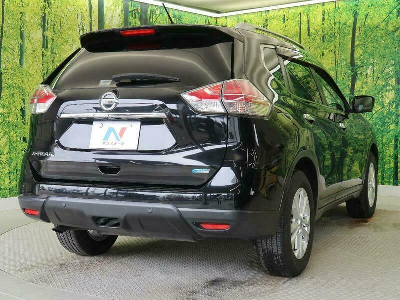 X-TRAIL