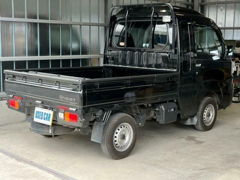 HIJET TRUCK-1