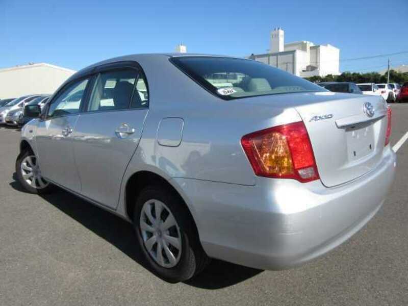 COROLLA AXIO