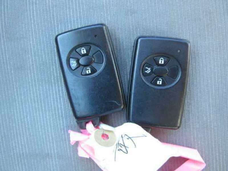 COROLLA AXIO