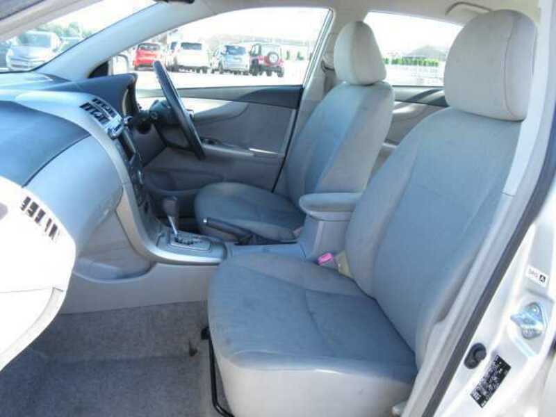 COROLLA AXIO