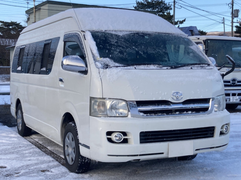 HIACE VAN