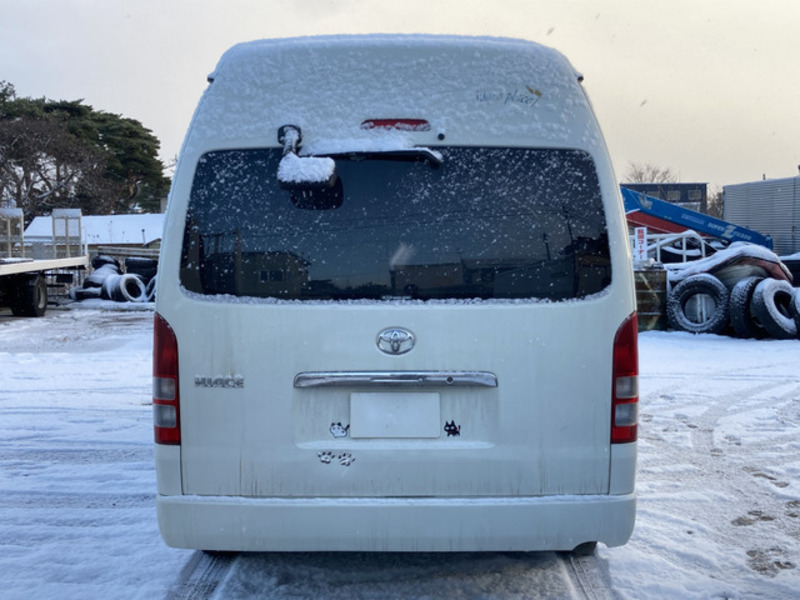 HIACE VAN