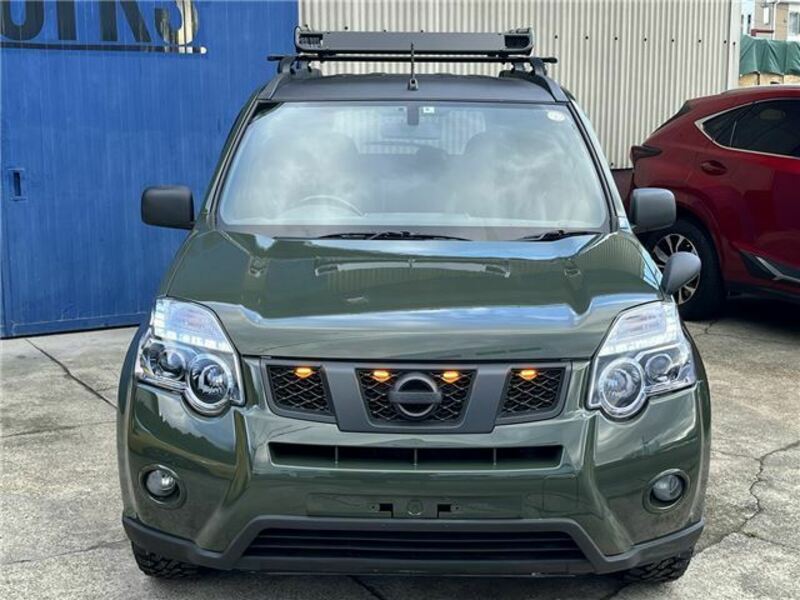 X-TRAIL
