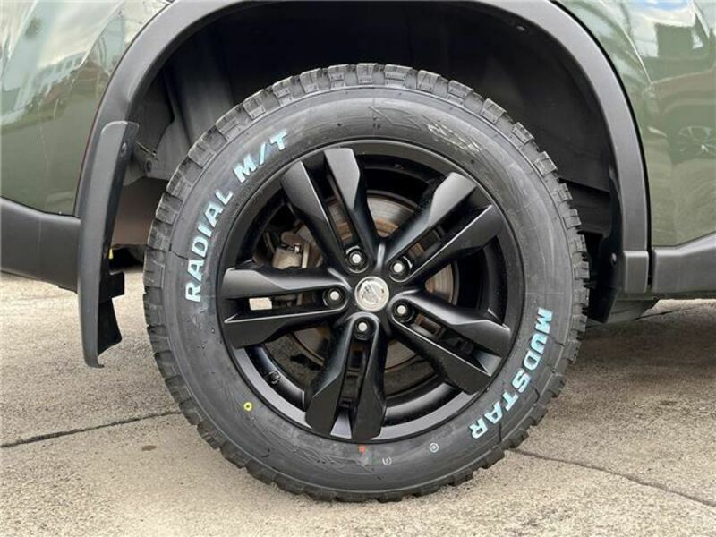 X-TRAIL