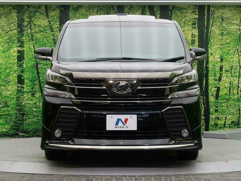 VELLFIRE-1