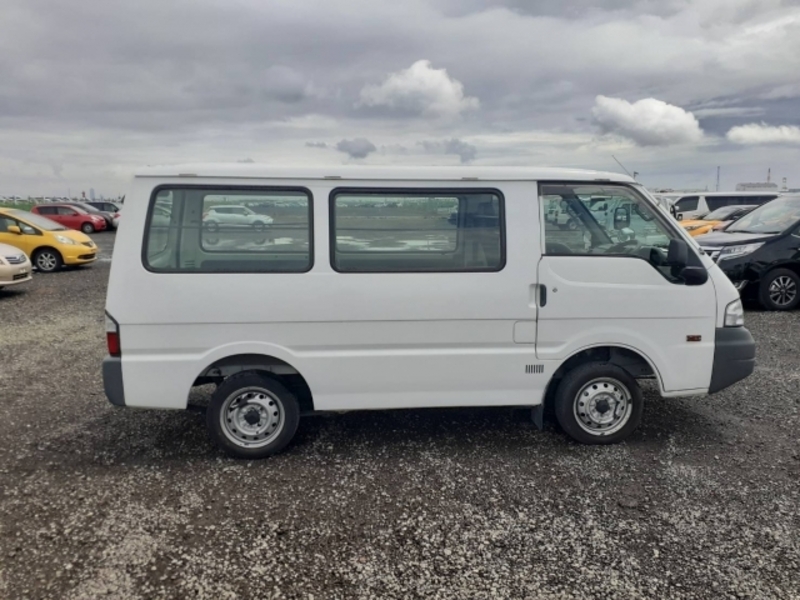 BONGO VAN