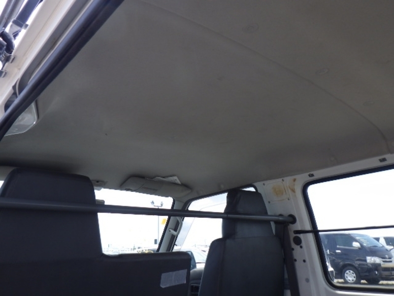 BONGO VAN