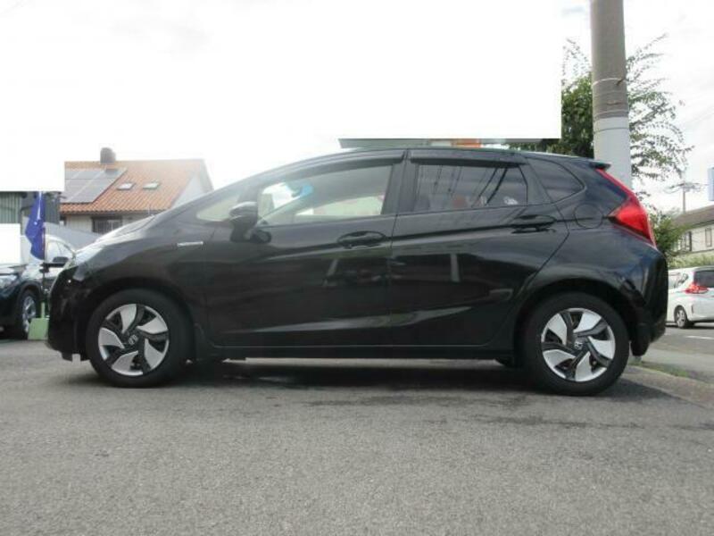 Used 15 Honda Fit Daa Gp5 Sbi Motor Japan