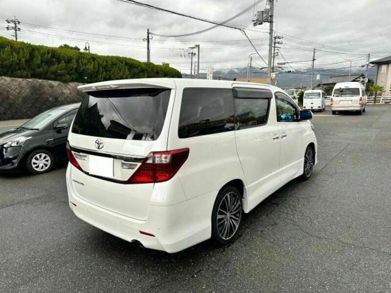 ALPHARD-4