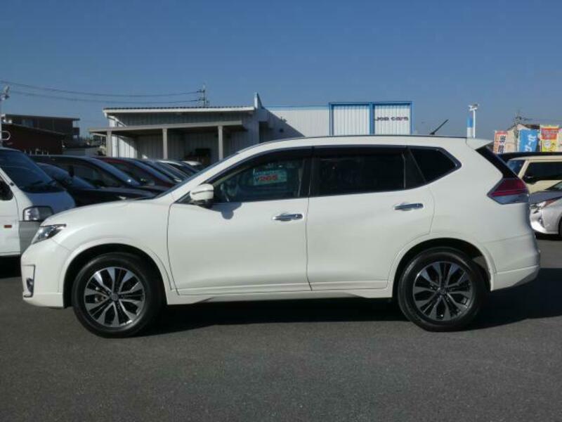 X-TRAIL-11