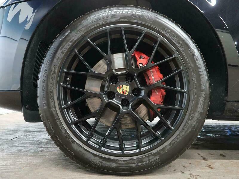 MACAN