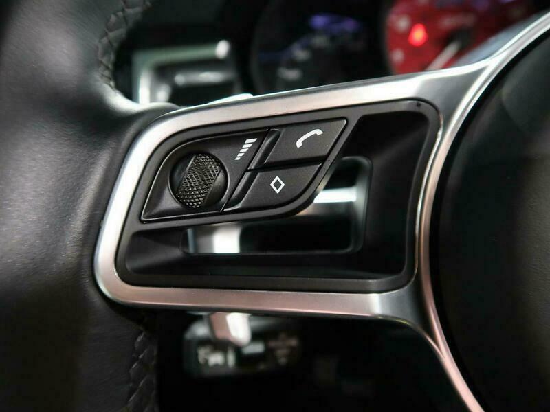 MACAN
