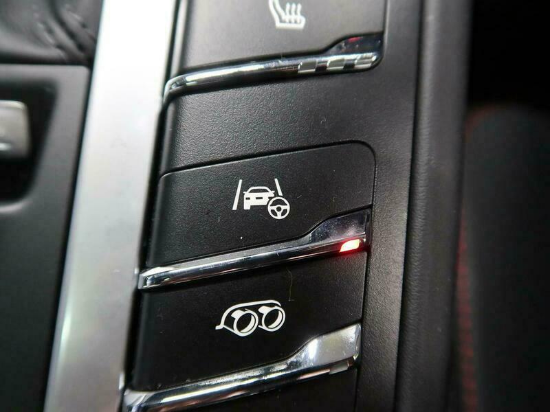 MACAN