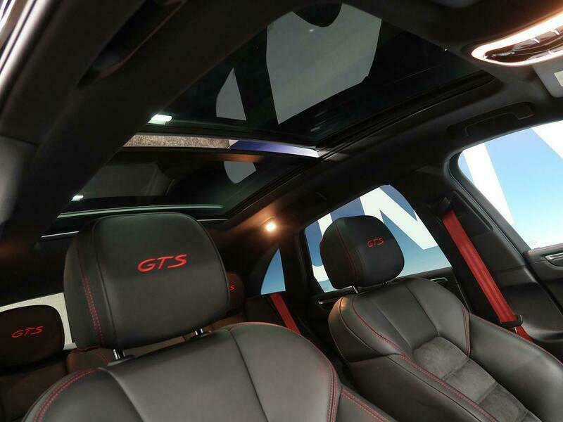 MACAN