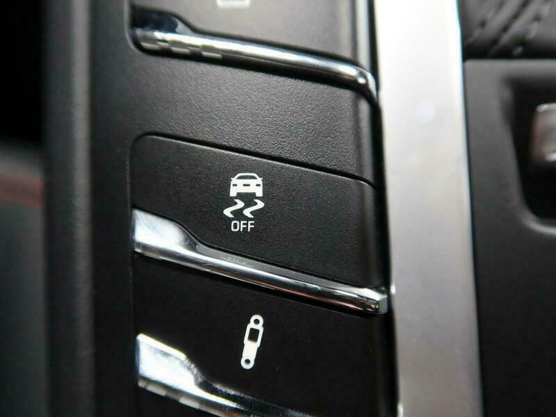 MACAN