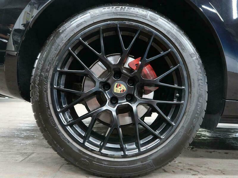 MACAN