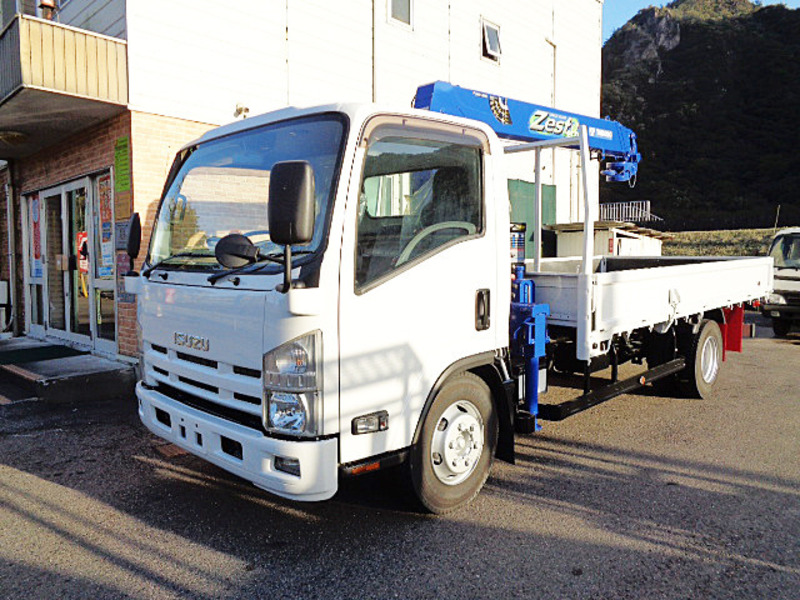 ISUZU　ELF