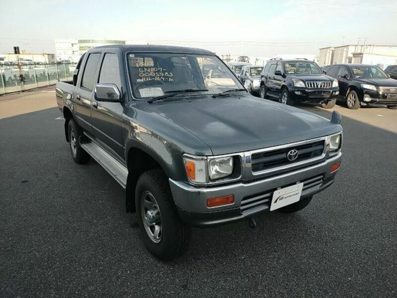 HILUX
