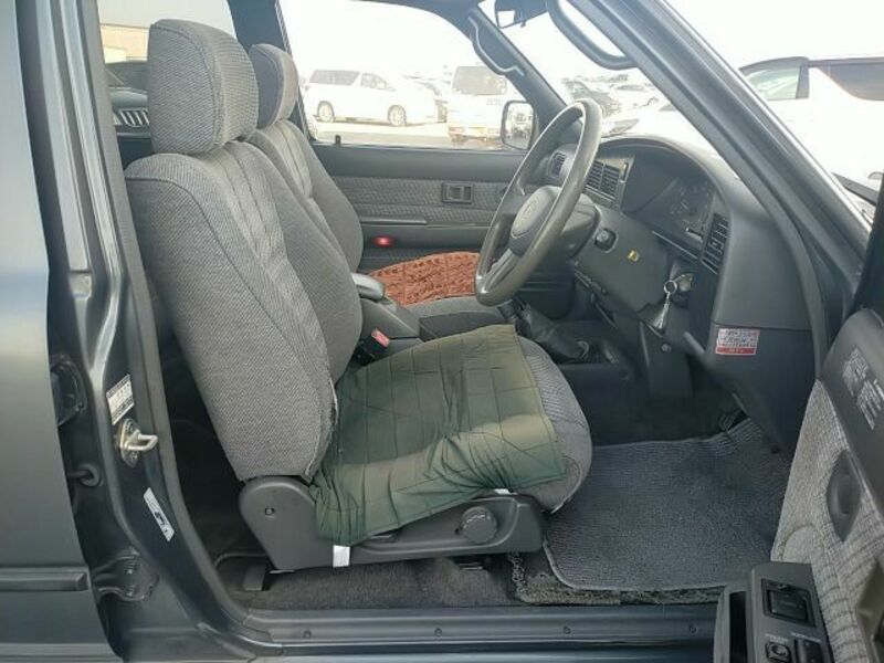 HILUX